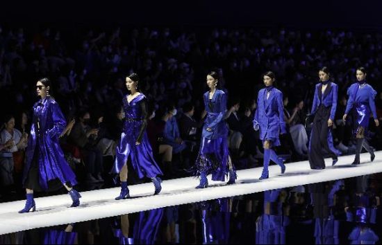 2021春夏系列中国国际时装周在北京闭幕